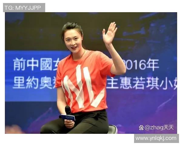 深圳排球队的力量揭秘：排球巨献背后的奋斗与荣耀