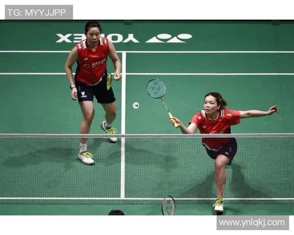 赛后复盘:杭州羽毛球队与重庆羽毛球队速度对比分析与战术探讨 赛后复盘:杭州羽毛球队与重庆羽毛球队速度对比分析与战术探讨