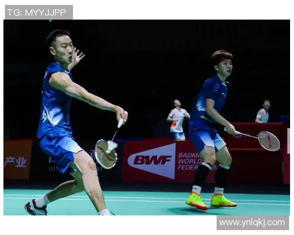 成都与深圳羽毛球队赛后分析战术对决与表现评估